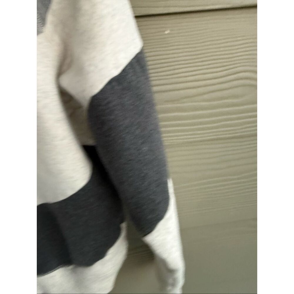 Faherty Riptide Hooded Sweater - image 5